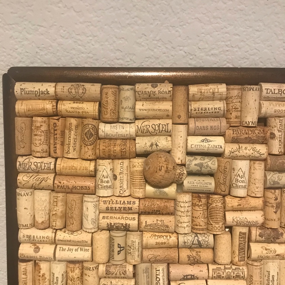 Handmade ๐พ Cork Board ๐ท Wine Cork Crafts - Picture 3 of 7